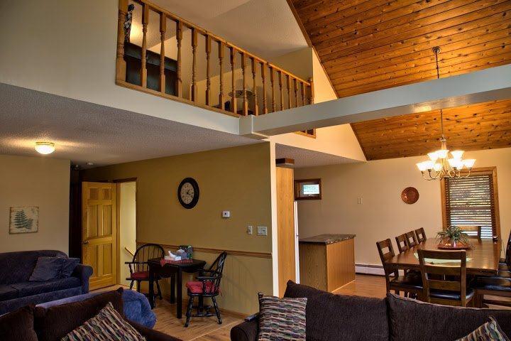 White Mountain Experience Hotel Jackson Room photo